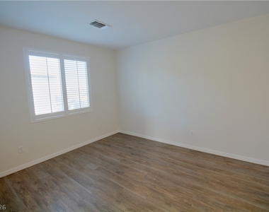 24 Brigola Street - Photo Thumbnail 9