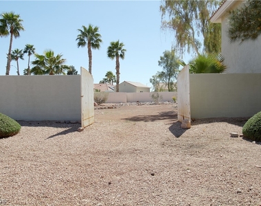 7613 Mooring Avenue - Photo Thumbnail 25