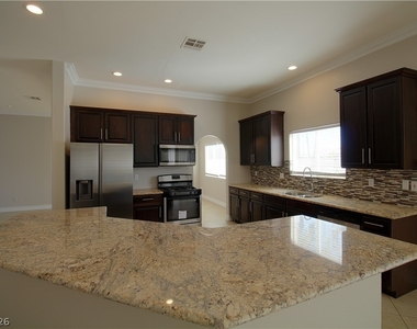 7613 Mooring Avenue - Photo Thumbnail 6