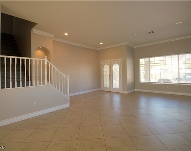 7613 Mooring Avenue - Photo Thumbnail 4