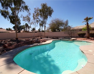 7613 Mooring Avenue - Photo Thumbnail 30