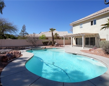 7613 Mooring Avenue - Photo Thumbnail 28