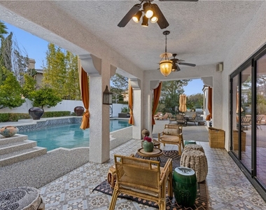 10212 Stone Briar Court - Photo Thumbnail 24
