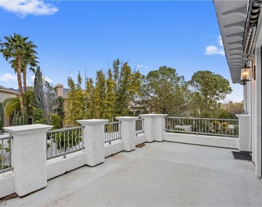 10212 Stone Briar Court - Photo Thumbnail 45