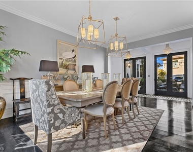 10212 Stone Briar Court - Photo Thumbnail 10
