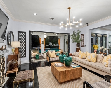 10212 Stone Briar Court - Photo Thumbnail 49
