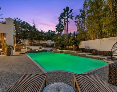 10212 Stone Briar Court - Photo Thumbnail 60