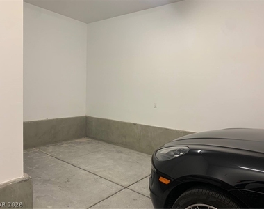 2555 Hampton Road - Photo Thumbnail 32