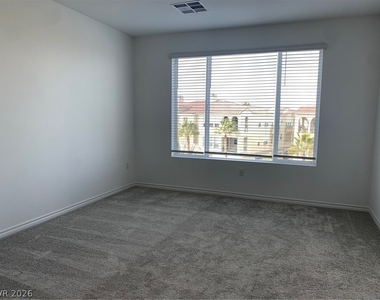 2555 Hampton Road - Photo Thumbnail 16