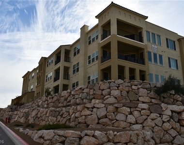 2555 Hampton Road - Photo Thumbnail 3