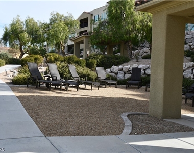 2555 Hampton Road - Photo Thumbnail 5