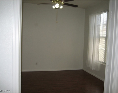 8046 Arcadian Lane - Photo Thumbnail 35