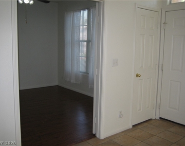 8046 Arcadian Lane - Photo Thumbnail 32