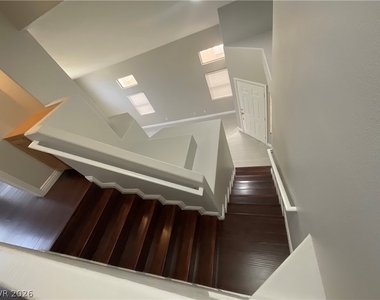 8313 Valleybreeze Avenue - Photo Thumbnail 6