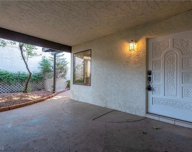 2204 Plaza Del Robles - Photo Thumbnail 23