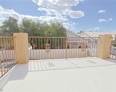 6113 Crystal Talon Street - Photo Thumbnail 31
