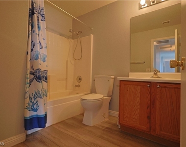 6113 Crystal Talon Street - Photo Thumbnail 25