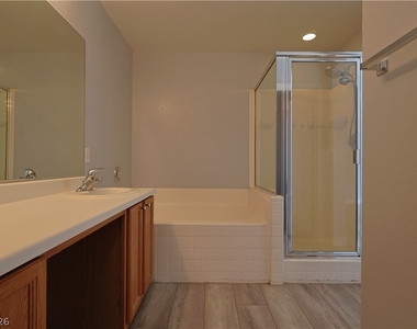 6113 Crystal Talon Street - Photo Thumbnail 20
