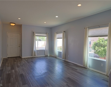 6113 Crystal Talon Street - Photo Thumbnail 4