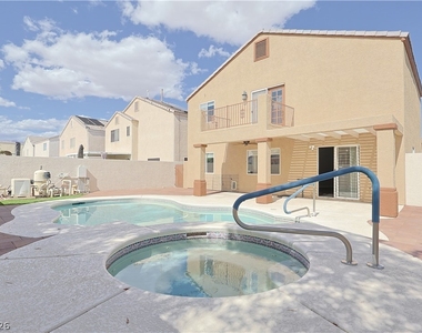 6113 Crystal Talon Street - Photo Thumbnail 33