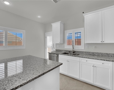 5879 Alcott Grove Court - Photo Thumbnail 11