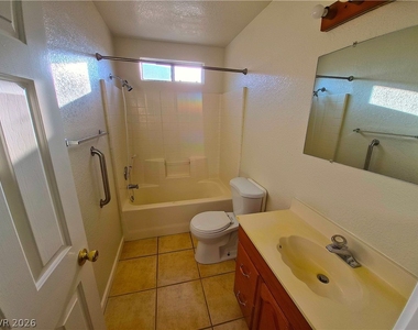 1040 Marne Court - Photo Thumbnail 9