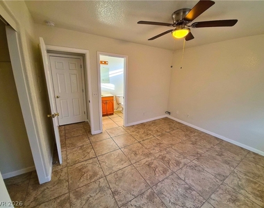 1040 Marne Court - Photo Thumbnail 6
