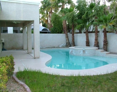 30 Castle Creek Court - Photo Thumbnail 1