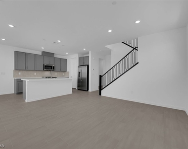 1576 Hopeful Lark Lane - Photo Thumbnail 13