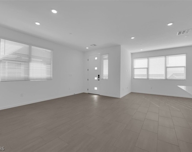 1576 Hopeful Lark Lane - Photo Thumbnail 12