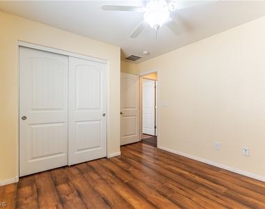 7741 Donner Peak Street - Photo Thumbnail 17