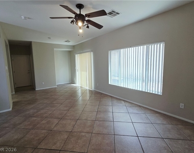 1035 Appaloosa Hills Avenue - Photo Thumbnail 3