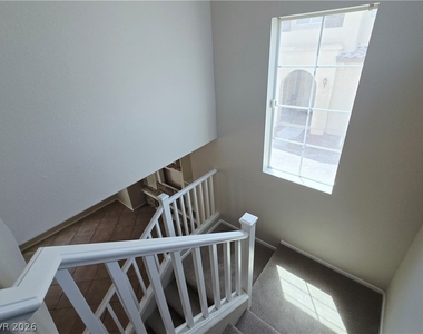 1035 Appaloosa Hills Avenue - Photo Thumbnail 9