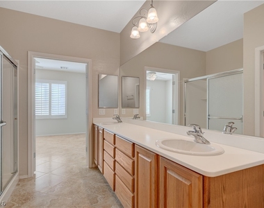 2499 Sirius Star Street - Photo Thumbnail 25
