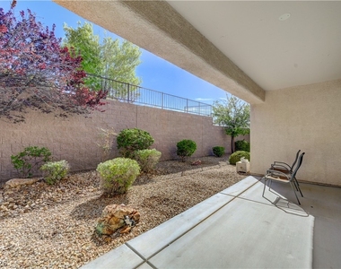 2499 Sirius Star Street - Photo Thumbnail 35