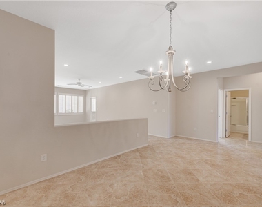 2499 Sirius Star Street - Photo Thumbnail 16