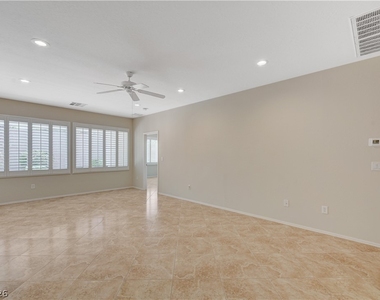 2499 Sirius Star Street - Photo Thumbnail 5