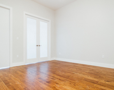 720 Knickerbocker Ave - Photo Thumbnail 11