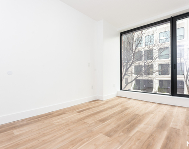 303 Wythe Ave Williamsburg - Photo Thumbnail 4