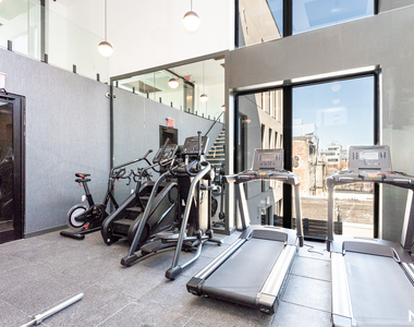 303 Wythe Ave Williamsburg - Photo Thumbnail 15