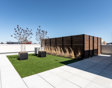 303 Wythe Ave Williamsburg - Photo Thumbnail 16