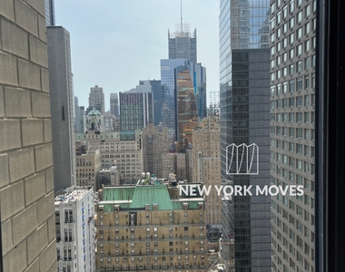 West 48th Street - Photo Thumbnail 13