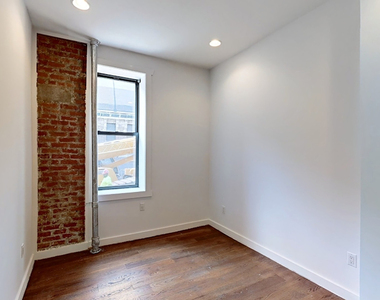 410 Eastern Pkwy - Photo Thumbnail 11