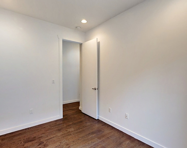 410 Eastern Pkwy - Photo Thumbnail 9