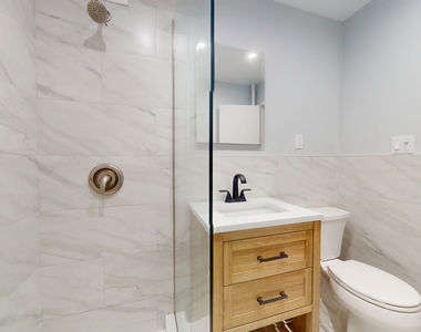 66-15 Thornton Place - Photo Thumbnail 14
