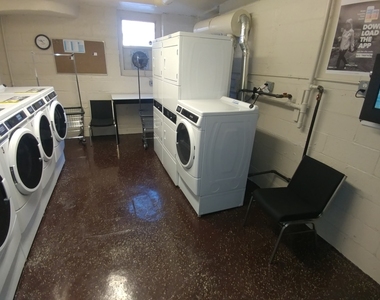 66-15 Thornton Place - Photo Thumbnail 16