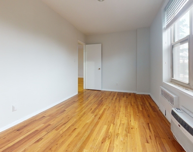 66-15 Thornton Place - Photo Thumbnail 11