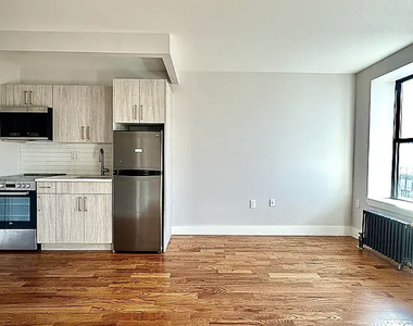 195 Underhill Avenue - Photo Thumbnail 1