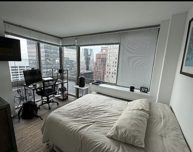 19 Rector Street - Photo Thumbnail 2