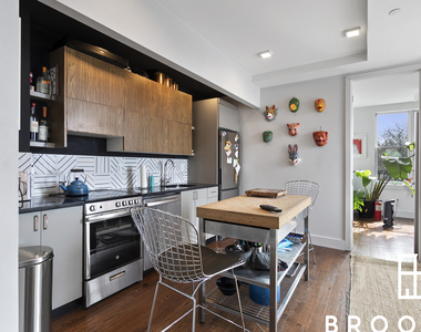 311 Woodbine St Bushwick - Photo Thumbnail 7